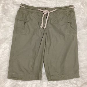 LOFT Women’s Military Green Long Shorts 🩳 with Built in Rope Belt